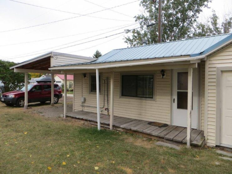 Studio for Rent in Stevensville Town – Available September 26